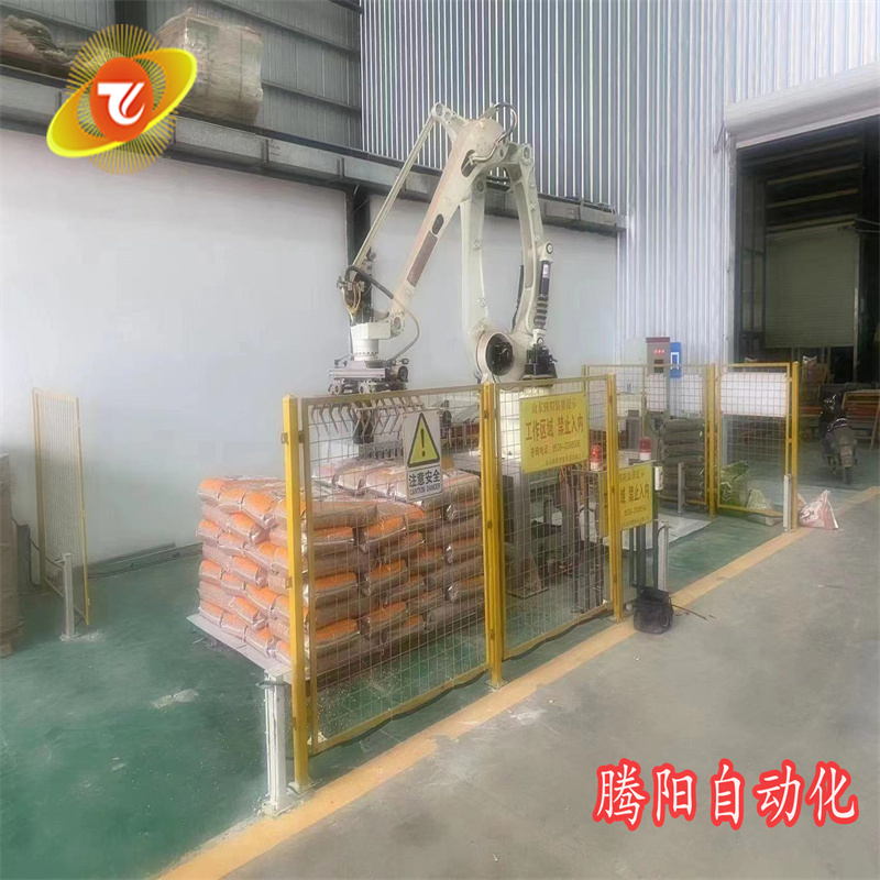 騰陽(yáng)立柱碼垛機(jī)，飼料復(fù)合肥等碼垛